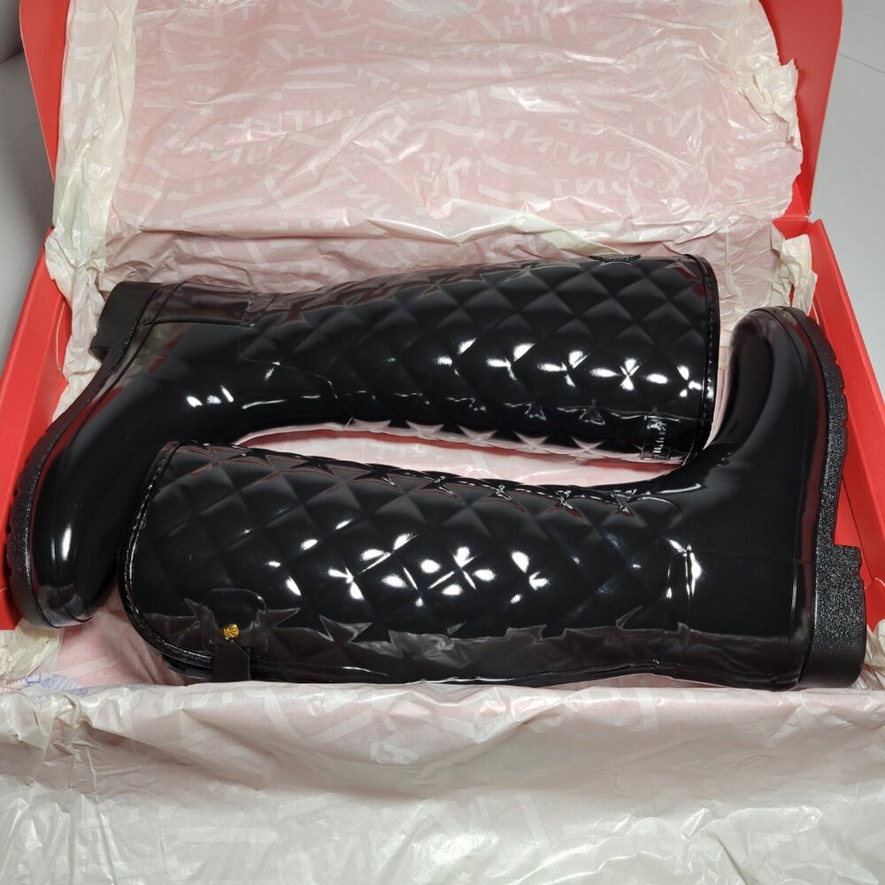 Hunter Women's Refined Adjustable Quilted Slim Fit Tall Rain Boots in Black - Picture 2 of 7
